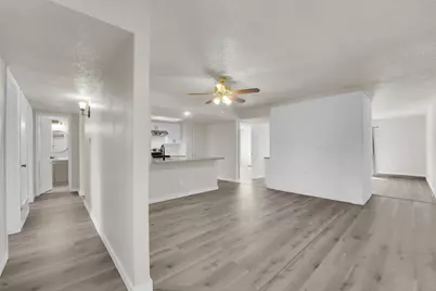 1011 Elk Grove Drive, Richardson, TX 75081 - Photo 4