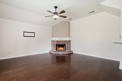 517 Acorn Court, Saginaw, TX 76179 - Photo 18
