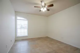 908 Chestnut Ave, Burleson, TX 76028 - Photo 16