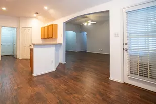 908 Chestnut Ave, Burleson, TX 76028 - Photo 6