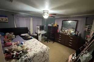 907 W Fordall St, Henderson, TX 75652 - Photo 10