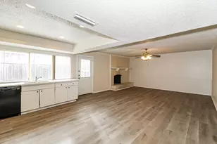 1514 Carnation Dr, Lewisville, TX 75067 - Photo 8