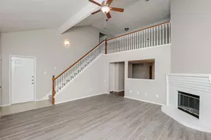 7109 Woodhinge Dr, Benbrook, TX 76126 - Photo 4