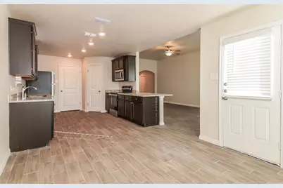 108 Magnolia Drive, Sanger, TX 76266 - Photo 8