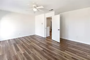 813 Silverbrook Dr, Saginaw, TX 76179 - Photo 16