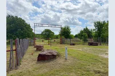 1091 Withers Road, Mineral Wells, TX 76067 - Photo 32