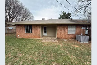 505 N Walnut Creek Drive, Mansfield, TX 76063 - Photo 14