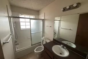 505 N Walnut Creek Dr, Mansfield, TX 76063 - Photo 12