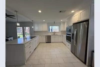 2925 Ridgewood Drive, Hurst, TX 76054 - Photo 8