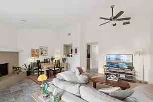 2835 Keller Springs Rd, Carrollton, TX 75006 - Photo 4