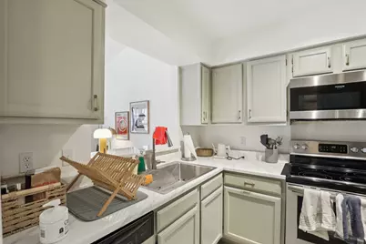 2835 Keller Springs Road #1104, Carrollton, TX 75006 - Photo 10