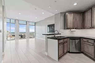 500 Throckmorton St, Fort Worth, TX 76102 - Photo 2