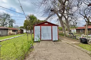 619 Delaware St, Dallas, TX 75208 - Photo 12