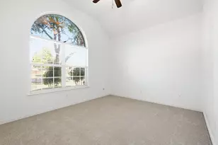 1417 Elmhurst Ln, Flower Mound, TX 75028 - Photo 8