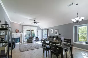 1706 Hollow Creek Ct, Garland, TX 75040 - Photo 18