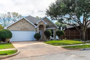 1706 Hollow Creek Ct, Garland, TX 75040 - Photo 6