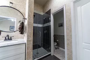 1706 Hollow Creek Ct, Garland, TX 75040 - Photo 30