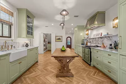 2336 Medford Court E, Fort Worth, TX 76109 - Photo 10