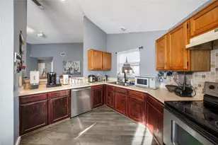 6404 Peggy Dr, Fort Worth, TX 76133 - Photo 8