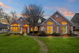 669 Brookhaven Ct, Waxahachie, TX 75165 - Photo 1