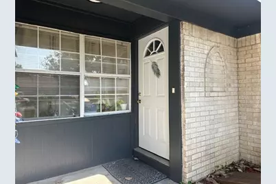 2322 Halifax Drive, Carrollton, TX 75006 - Photo 2