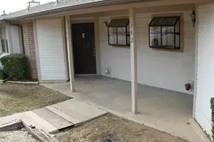 143 Henry M Chandler Dr, Rockwall, TX 75032 - Photo 2