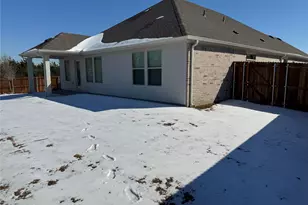 700 London Town Ln, Princeton, TX 75071 - Photo 24