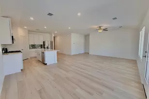 700 London Town Ln, Princeton, TX 75071 - Photo 10