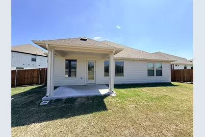 700 London Town Lane, Princeton, TX 75071 - Photo 2