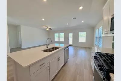 700 London Town Lane, Princeton, TX 75071 - Photo 6