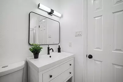 716 E Pecan Street #722, Hurst, TX 76053 - Photo 14