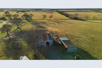 3781 Fm 151, Whitewright, TX 75491 - Photo 36