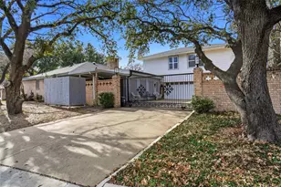 200 Hillview Dr, Hurst, TX 76054 - Photo 22