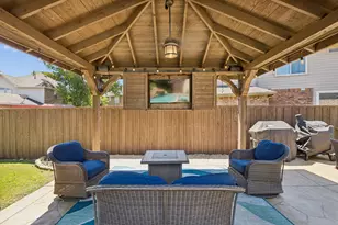 823 Patricia Dr, Allen, TX 75002 - Photo 4