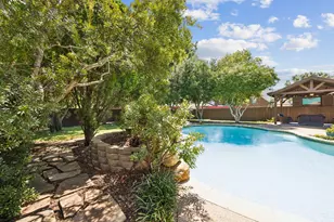 823 Patricia Dr, Allen, TX 75002 - Photo 2