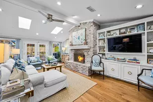 10623 Estate Ln, Dallas, TX 75238 - Photo 1