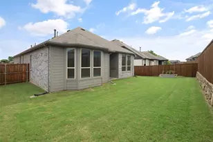 1204 Yellowthroat Dr, Little Elm, TX 75068 - Photo 28