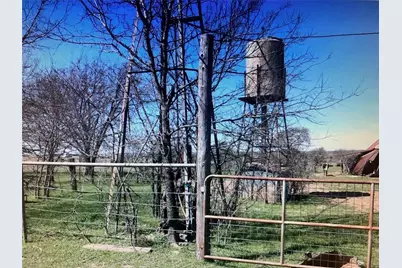 4748 County Rd 1010, Joshua, TX 76044 - Photo 14