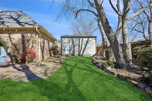 6502 Barclay Ln, Garland, TX 75044 - Photo 34