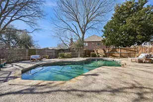 6502 Barclay Ln, Garland, TX 75044 - Photo 2