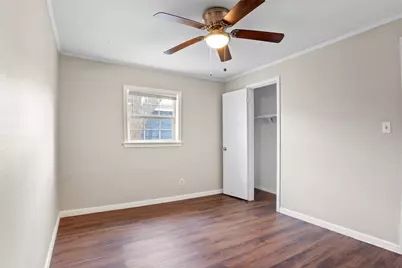 101 E Williams Street, Bowie, TX 76230 - Photo 16