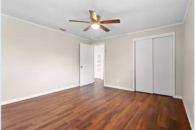 101 E Williams Street, Bowie, TX 76230 - Photo 14