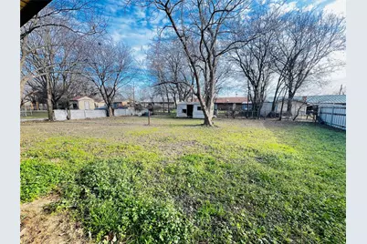 215 Birdwell Road, Corsicana, TX 75110 - Photo 16