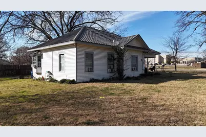 213 W Eldred Street #1, Burleson, TX 76028 - Photo 16