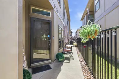 8713 Whitehead Street, McKinney, TX 75070 - Photo 2