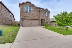 616 Cameron Wy, Azle, TX 76020 - Photo 1