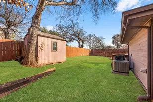 107 Springridge Ln, Euless, TX 76039 - Photo 32