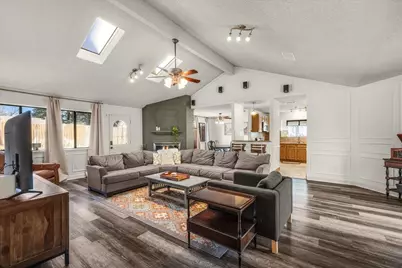 107 Springridge Lane, Euless, TX 76039 - Photo 12