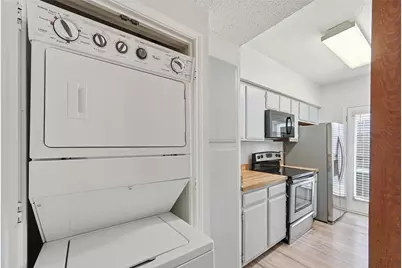 7522 Holly Hill Drive #7, Dallas, TX 75231 - Photo 6