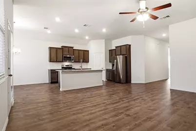 704 Saddle Club Way, Princeton, TX 75407 - Photo 6